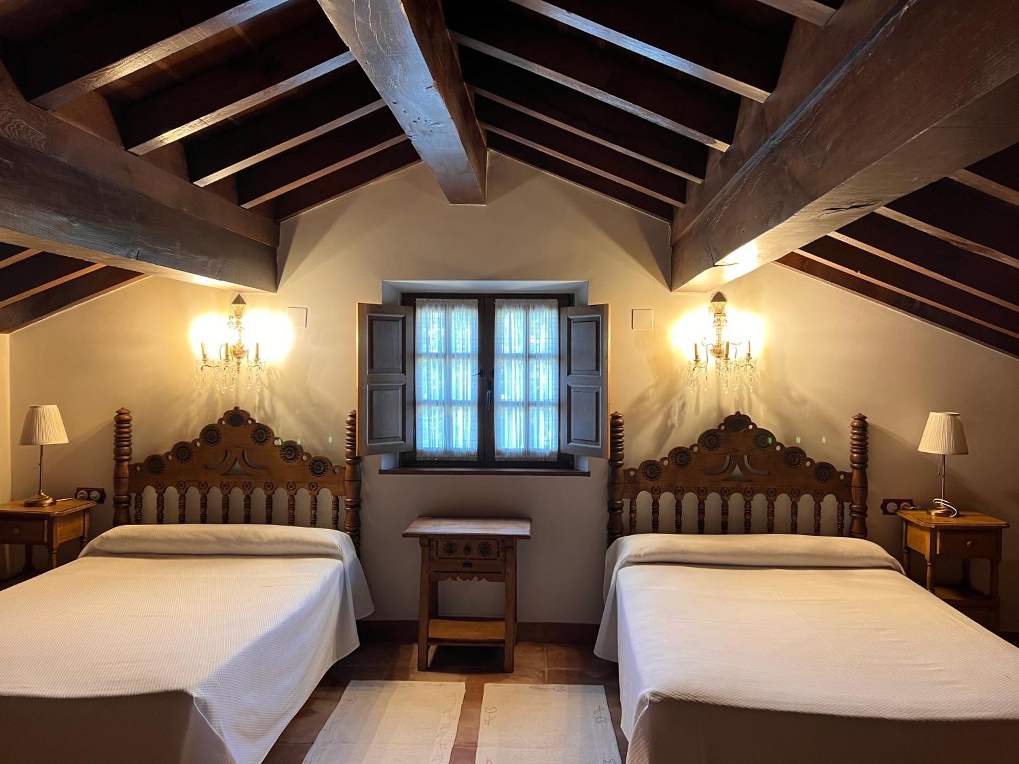 Apartamentos Villa Julieta Ruente Εξωτερικό φωτογραφία