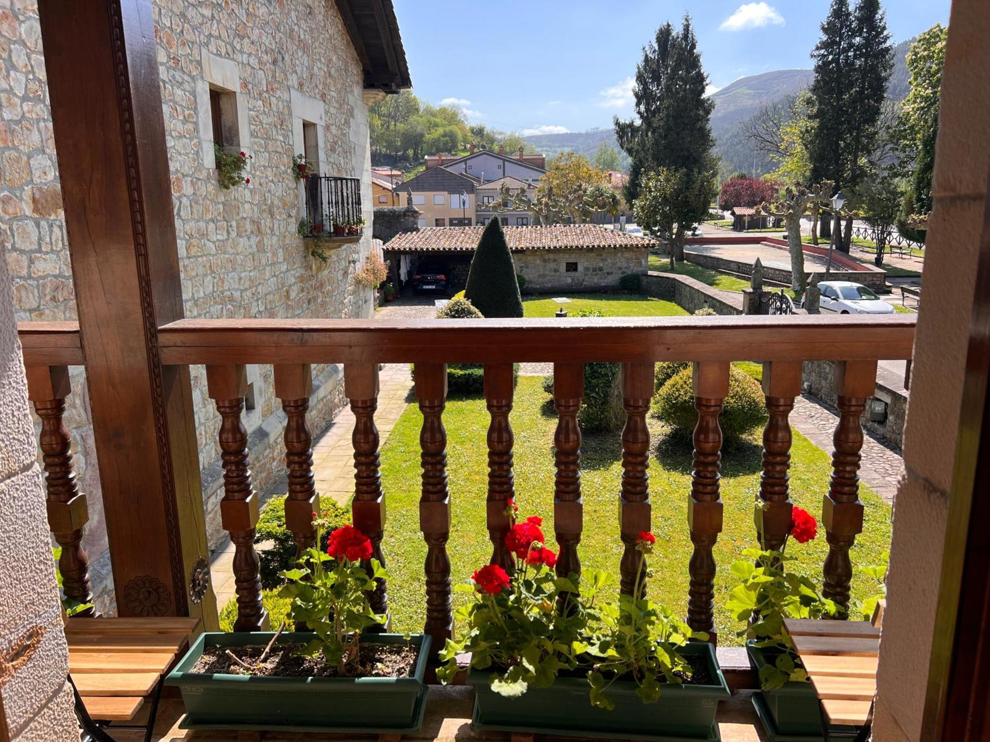 Apartamentos Villa Julieta Ruente Εξωτερικό φωτογραφία